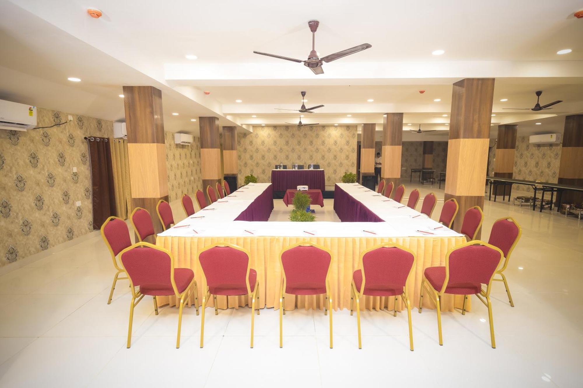 Rosewood Luxury Hotel Bhubaneswar Exterior foto